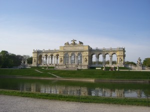 Schönbrunn 3 R 4